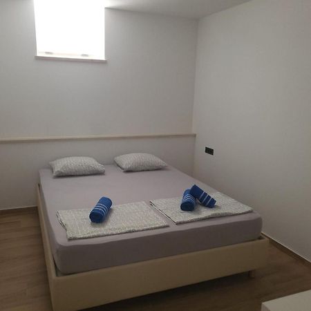 Old Town Bol Rooms Экстерьер фото